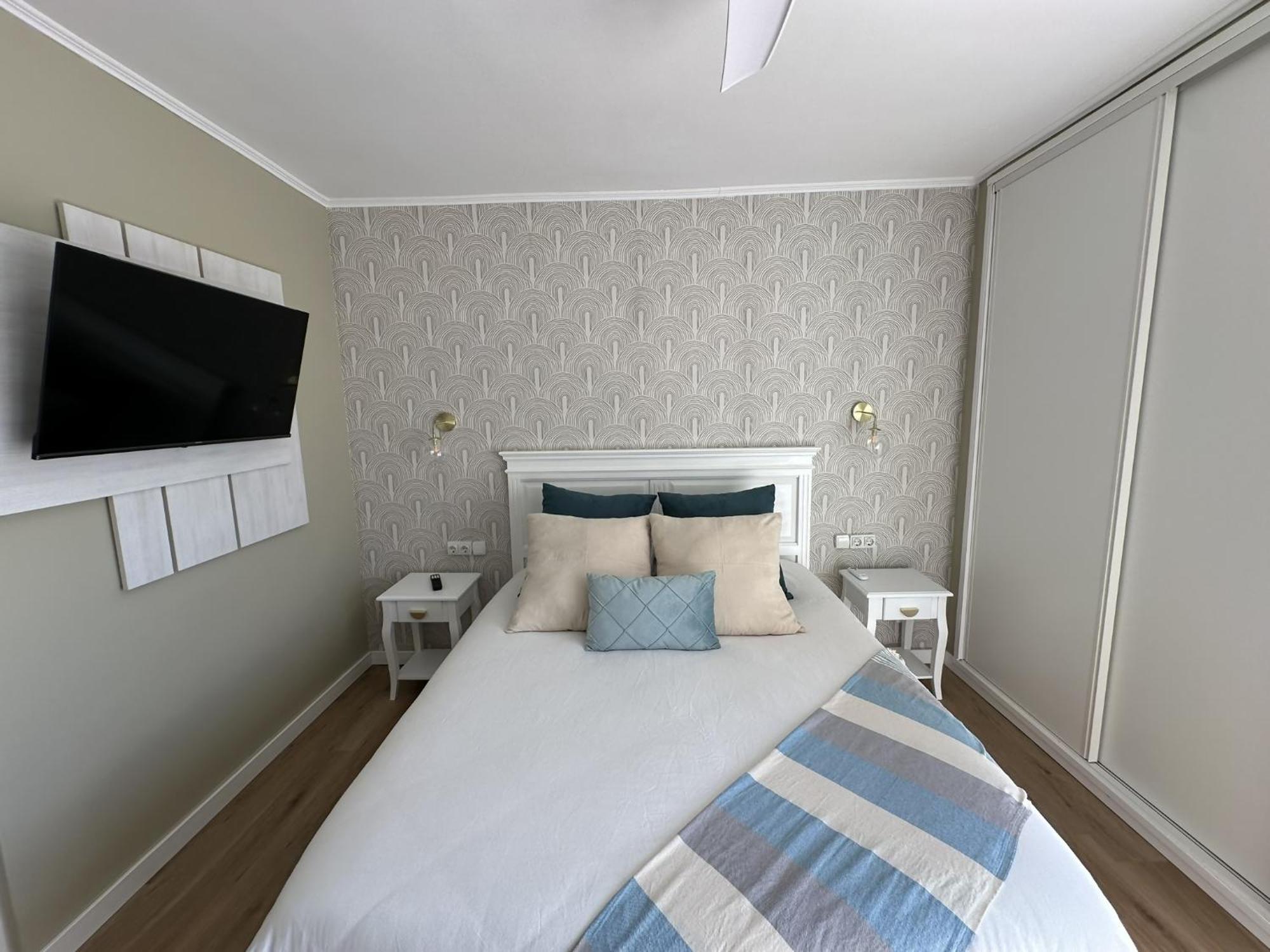Estudio Agata Con Piscina A 800M De La Playa Benalmadena Luaran gambar